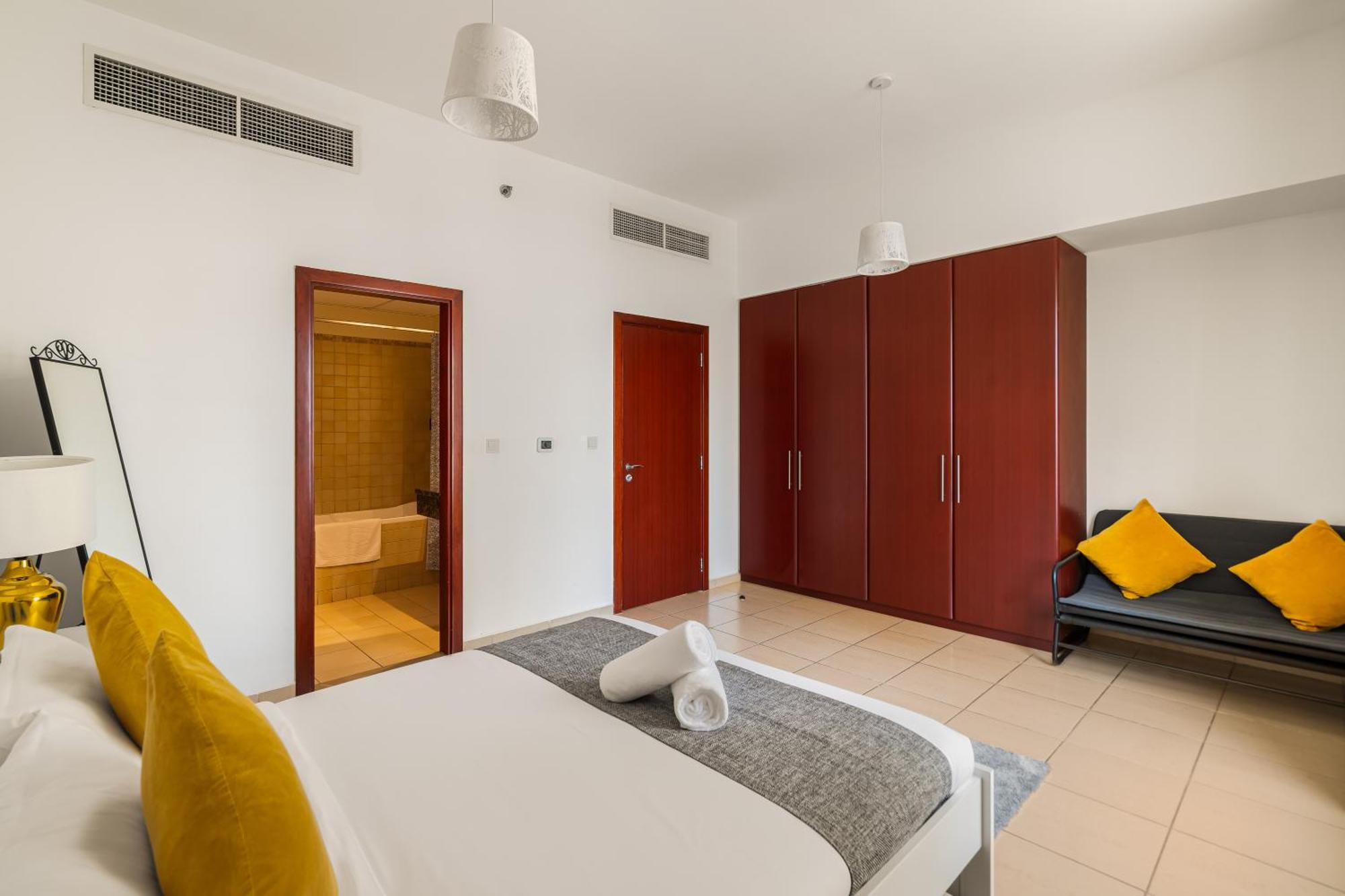 Beautiful 2Br & 4Br Apartments On Jbr Beach, Walking Distance To Bluewaters Island - By Sunkissed Holiday Homes Dubai Exterior photo